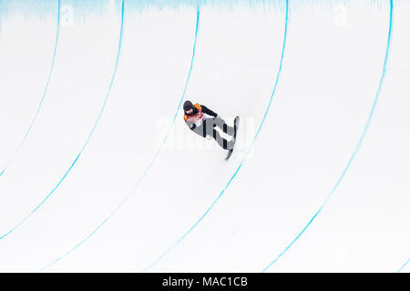 Peetu Piiroinen (FIN) konkurrieren in der Männer Snowboard Halfpipe bei den Olympischen Winterspielen PyeongChang 2018 Stockfoto