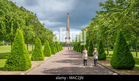 Weg zum Nelson Denkmal in Glasgow Green, Schottland. Stockfoto