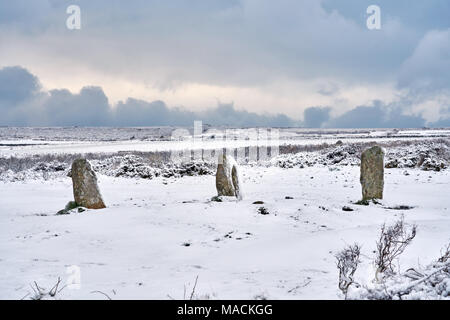 Männer-an-Tol zwei Wochen vor Ostern 2018. Bronzezeit Steine in Far West Cornwall lokal als Crick Stein bekannt. National Trust und English Heritage Stockfoto