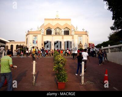 ANTIPOLO CITY, Philippinen - 29. MÄRZ 2018: Die Antipolo Kathedrale oder Unsere Liebe Frau des Friedens und sichere Reise Kirche. Stockfoto