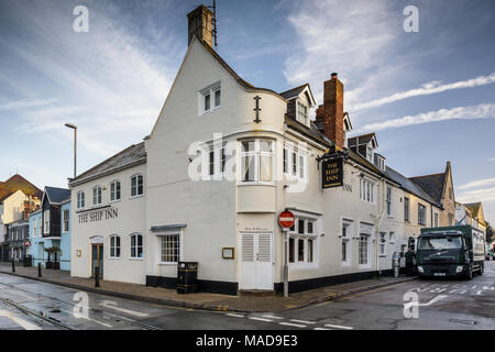 Das Schiff Inn Custom House Quay, Weymouth Hafen, Dorchester, Dorset, England, Großbritannien Stockfoto