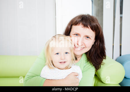 Glückliche Zeit der Mutterschaft Stockfoto