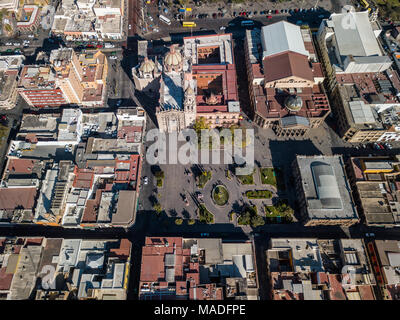 Kirche von Carmen, Templo de Nuestra Señora del Carmen und Alameda Park, San Luis Potosi, Mexiko Stockfoto