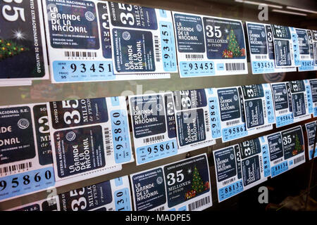 Buenos Aires Argentinien, Schaufenster, nationale Lottoscheine, Glücksspiel, Hispanic, ARG171130306 Stockfoto