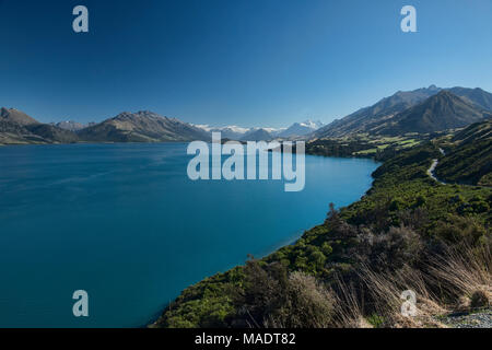 Blick auf den Dart Tal und Berg Earnslaw über den Lake Wakatipu, von Bennett's Bluff, Südinsel, Neuseeland gesehen Stockfoto