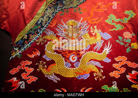 Imperial Robe auf Anzeige im Präsidentenpalast, Nanjing, Provinz Jiangsu, China Stockfoto