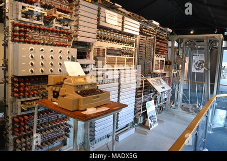 Colossus - der erste Computer der Welt im National Museum von Computing in Bletchley Park, in der Nähe von Milton Keynes, Buckinghamshire, England, Großbritannien Stockfoto