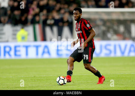 Turin, Italien. 31 Mär, 2018. Fußball, Serie A-Meisterschaft 2017-2018 31-3 2018 Juventus Turin-Mailand 3-1 dargestellt: kessie Credit: Unabhängige Fotoagentur/Alamy leben Nachrichten Stockfoto