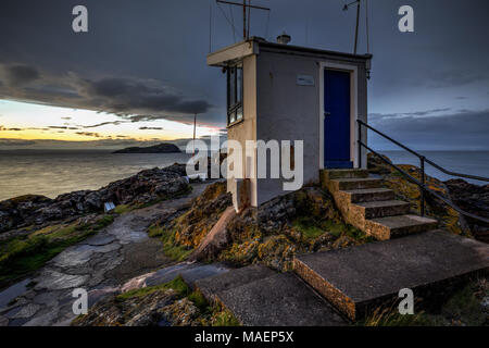 Der Suche Kabine und Craigleith Island, North Berwick Hafen, East Lothian, Schottland Stockfoto