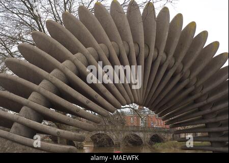 Detail der Quantensprung Skulptur, der das Leben und die Werke von Charles Darwin, in Shrewsbury, Shropshire, England Stockfoto