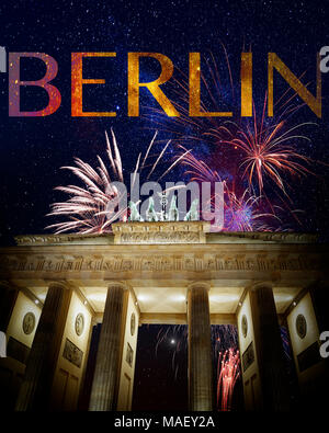 DE-Berlin: Brandenburger Tor bei Nacht Stockfoto
