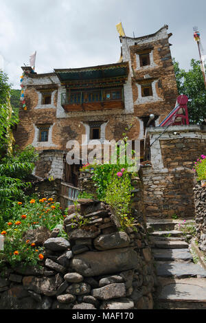 Zhuokeji Häuptling des Dorfes, Ngawa tibetischen autonomen Präfektur Qiang, westliches Sichuan, China Stockfoto