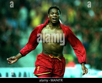 König Baudoin Stadion Brüssel, Belgien, 29.3.2000, Fußball, Internationale freundlich: Belgien gegen Niederlande 2:2------- Emile Mpenza (BEL) Stockfoto