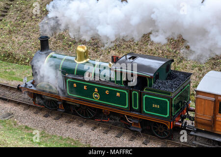 South Eastern & Chatham Eisenbahn H-Klasse Nr. 263 an der Bluebell Railway, Sussex Stockfoto