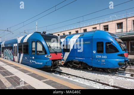 Bahnhof Santa Lucia in Venedig Stockfoto