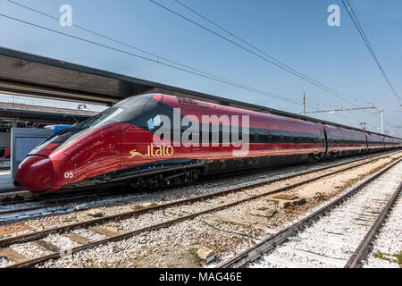 Bahnhof Santa Lucia in Venedig Stockfoto