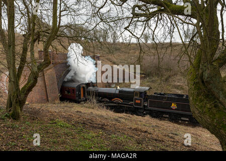 Cotswolds, UK. 1 Apr, 2018. Die Eröffnung Ostern Wochenende der erweiterten Gloucestershire Warwickshire Railway zu den neuen Broadway Station in den Cotswolds. Die Leitung hatte für 58 Jahre geschlossen worden. Gutschrift: 79 Fotografie/Alamy leben Nachrichten Stockfoto