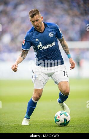 Gelsenkirchen, Deutschland. 31 Mär, 2018. Guido BURGSTALLER (GE), Aktion, Fussball 1. 1. Fussballbundesliga, 28. Spieltag, FC Schalke 04 (GE) - SC Freiburg (FR) 2:0, am 31.03.2018 in Gelsenkirchen. | Verwendung der weltweiten Kredit: dpa/Alamy leben Nachrichten Stockfoto