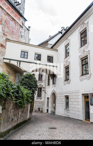 Schwaz, Österreich - August 8, 2017: Blick auf die malerische Altstadt von Schwaz in Tirol in der Nähe von Innsbruck. Stockfoto