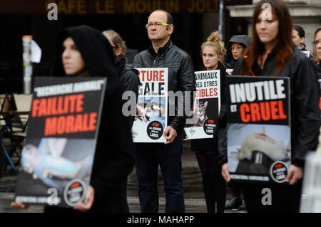 Tiere, die Verteidiger der Menschenrechte Protest die Vivisektion in pharmazeutischen Labors, Lyon, Frankreich Stockfoto