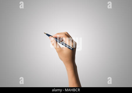Frau Hand mit Kugelschreiber auf weißem Hintergrund. Stockfoto