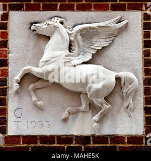 Pegasus von J. Daymond & Söhne die ehrenwerte Gesellschaft der inneren Tempel ist einer der vier Inns of Court um die Royal Courts of Justice in London, Stockfoto