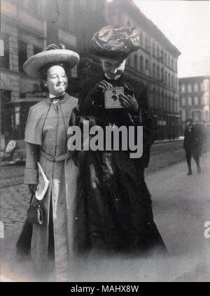 000798 Regal 0136 / 1386 WF-636 (Ordner "1380 - 1390"). 1904. Stockfoto