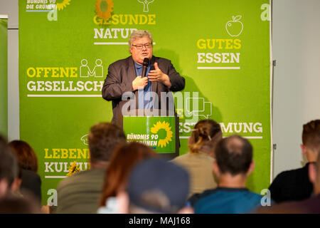 Hans Reinhard Bütikofer ist ein deutscher Politiker und Mitglied des Europäischen Parlaments aus Deutschland. Er ist Mitglied der Partei Bündnis 90/Die Grünen, Teil Stockfoto