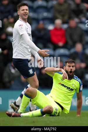 Preston North End von Paul Gallagher (links) und im Derby County Joe Ledley während der WM Spiel im Deepdale, Preston. Stockfoto