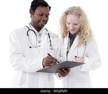 Zwei Ärzte diskutieren Diagnose des Patienten Stockfoto