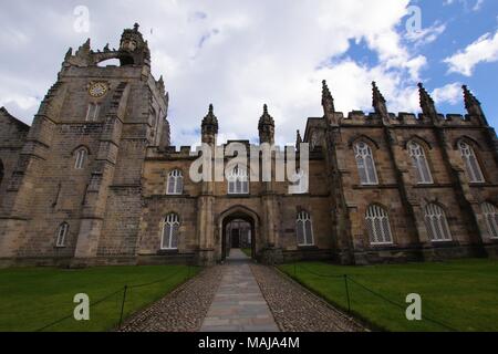 Kings College, mittelalterlichen Kirchlichen gotischen Architektur der Universität Aberdeen, Schottland, Großbritannien. Stockfoto