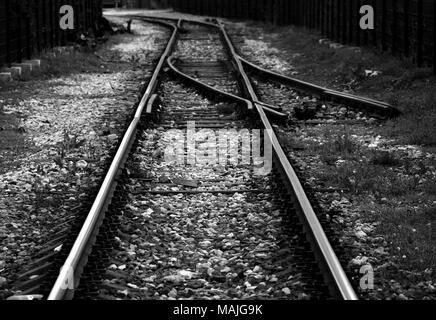 Vintage Railway, alte Eisenbahn Bahn in Schwarz und Weiß Stockfoto