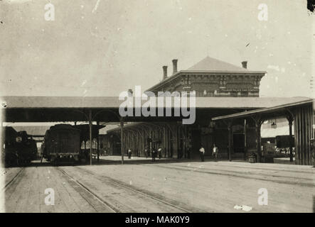 Titel: Union Depot, St. Louis, Zwölfte und Pappel Straßen. Das 1875 erbaute und bis zum neuen Bahnhof Union Station im Jahre 1894 errichtet. . Ca. 1875. Stockfoto