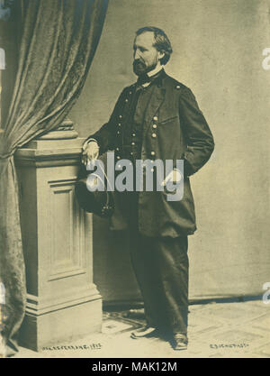 In voller Länge Porträt eines Mannes in Uniform. ' GEN. RESEKRANZ. 1863 E.BOEHLPHOT -' (unter dem Bild auf der Vorderseite geschrieben). Titel: William Starke Rosecrans, General (Union). . 1863. Stockfoto