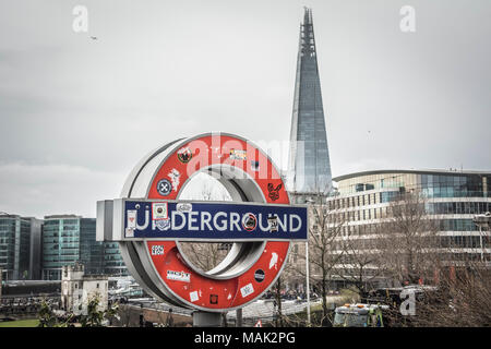 Der Shard, aka die Glasscherbe, einem 95-stöckigen Wolkenkratzer, vom italienischen Architekten Renzo Piano entworfen, in Southwark, London, UK Stockfoto