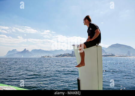 Die Ultime Klasse 100' VPLP konzipiert Trimaran Sodebo und die Sailing Team in Rio de Janeiro, Brasilien. Stockfoto