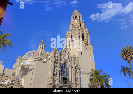San Diego, Kalifornien, USA - Februar 5, 2018 - Kalifornien Turm mit Blick auf Balboa Park in San Diego, Kalifornien. Stockfoto