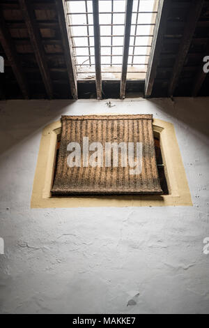 Traditionell gewebte Rush blind für Fenster Stockfoto