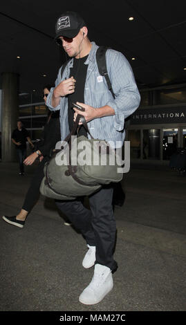 LOS ANGELES, Ca - 24. Juni: Channing Tatum ist gesehen am Los Angeles International Airport (LAX) am 24. Juni 2016 in Los Angeles, Kalifornien: Channing Tatum Stockfoto