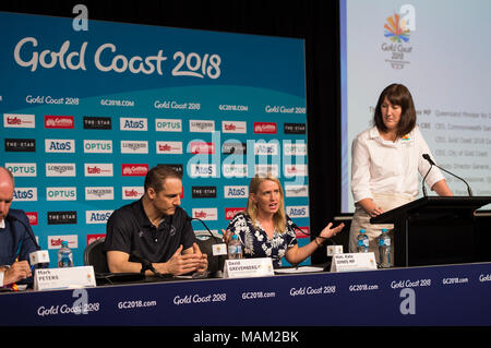 BROADBEACH - AUSTRALIEN 3. APRIL 18: Die Hon Kate Jones MP 016 Minister für die Commonwealth Games nimmt an der täglichen Pressekonferenz im Pressezentrum für die 2018 Commonwealth Games, Broadbeach, Gold Coast, Australien auf den 3. April 2018 Credit: Gary Mitchell, GMP-Media/Alamy leben Nachrichten Stockfoto