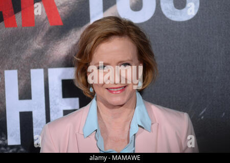 New York, USA. 2. April 2018. Eve Plumb besucht die New York Premiere von "Ruhe" am 2. April 2018 in New York City. Credit: Erik Pendzich/Alamy leben Nachrichten Stockfoto