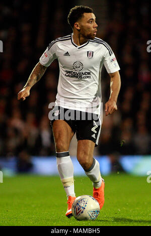 London, Großbritannien. 3. April 2018. Ryan Fredericks von Fulham in Aktion. EFL Skybet championship Match, Fulham v Leeds Utd im Craven Cottage in London am Dienstag, den 3. April 2018. Dieses Bild dürfen nur für redaktionelle Zwecke verwendet werden. Nur die redaktionelle Nutzung, eine Lizenz für die gewerbliche Nutzung erforderlich. Keine Verwendung in Wetten, Spiele oder einer einzelnen Verein/Liga/player Publikationen. pic von Steffan Bowen/Andrew Orchard sport Fotografie/Alamy leben Nachrichten Stockfoto