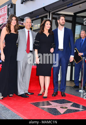 Lynda Carter - Wonder Woman - 010 Robert A. Altman Husb., Jessica Altman, James Altman an der Zeremonie für Lynda Carter, Wonder Woman TV-Serie auf die Teilnahme an Hollywood Walk of Fame in Los Angeles Stockfoto