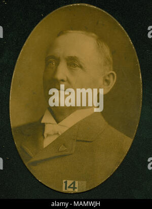 Formale büste Portrait von Karl Schulze in Anzug und nach links gedreht. Titel: Karl Schulze (Union Veteran). . Ca. 1900. F.W. Guerin Stockfoto