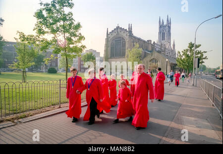 Vorsänger auf dem Dach des St. Peter's Kirche in Brighton City Centre Stockfoto