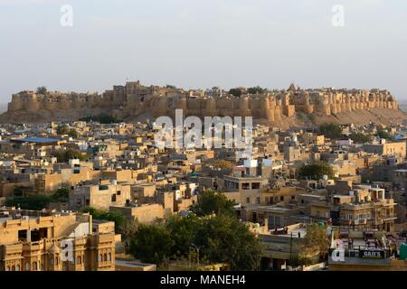 Sonne über Jaisalmer Fort und Stadt der Goldenen Stadt Rajashan Indien Stockfoto