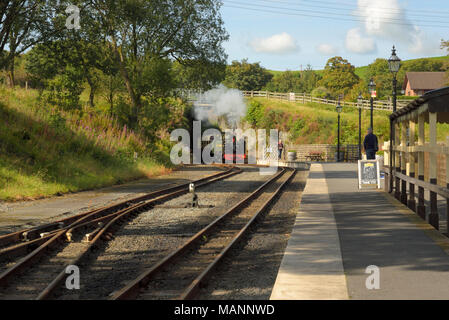 Great Western Motor Ansätze Devil's Bridge Station auf das Tal von rheidol Eisenbahn Stockfoto