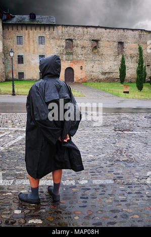 Art und Weise des St. James's Pilger Ankunft in Villafranca del Bierzo. Castilla y Leon, Spanien Stockfoto