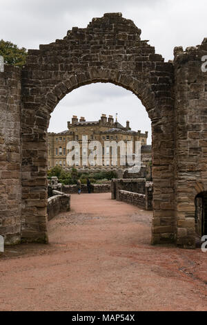 Culzean Castle liegt an der Westküste von Schottland in der Nähe von Totnes und mit Blick auf den Firth of Clyde. UK. Stockfoto