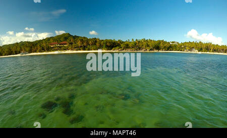 Luftaufnahme von Bohol Küste Insel. Antenne. Fischaugenobjektiv. Philippinen. Stockfoto
